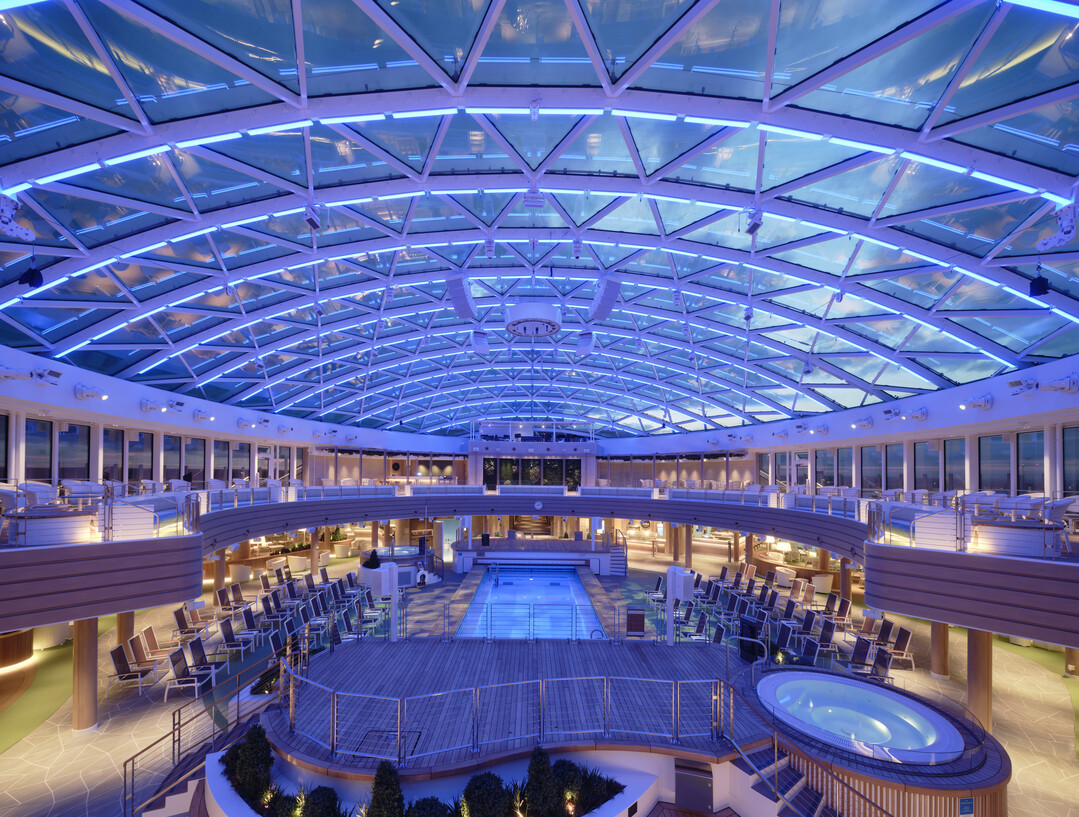 When the sun goes down the Skydome on the pool deck comes to life with music, acrobats and projection shows.