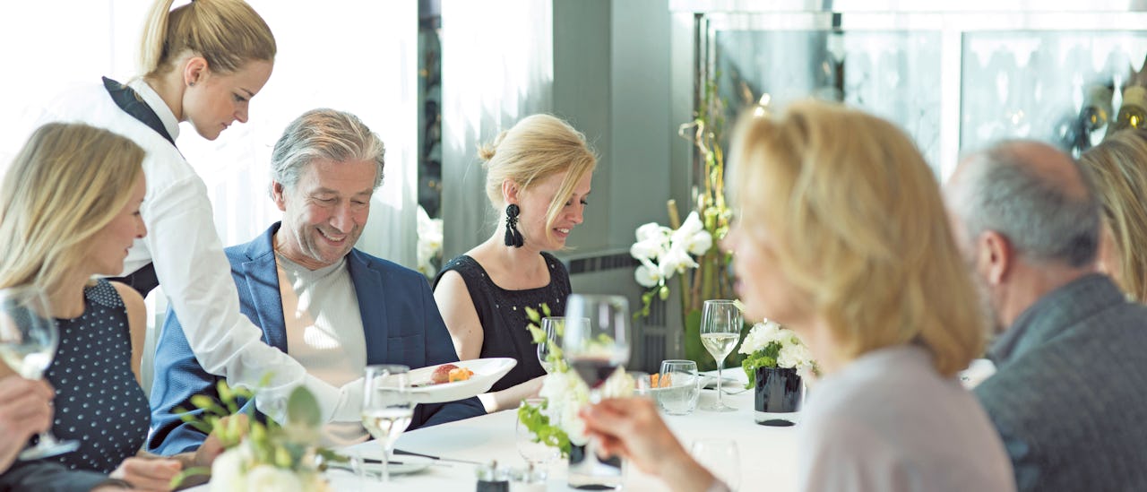 Table La Rive - available to Royal and Junior Suite guests
