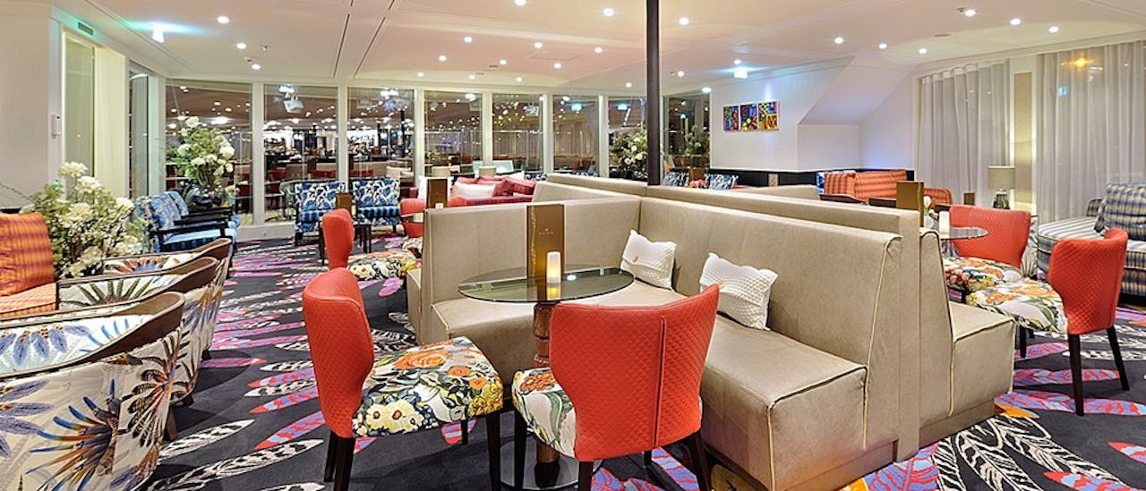 Relax in the lounge