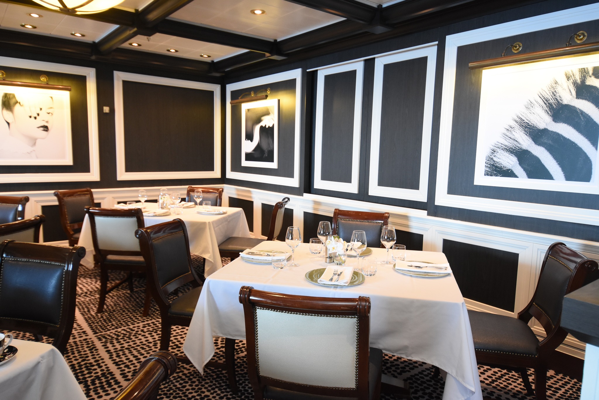 Experience what Australian celebrity chef, Luke Mangan, has to offer at Luke’s Bar & Grill