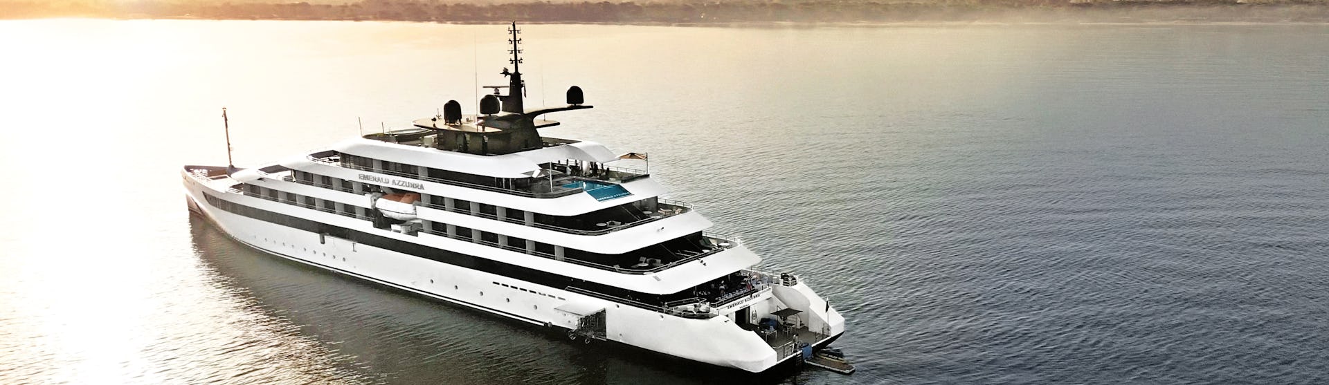 Emerald Azzurra
