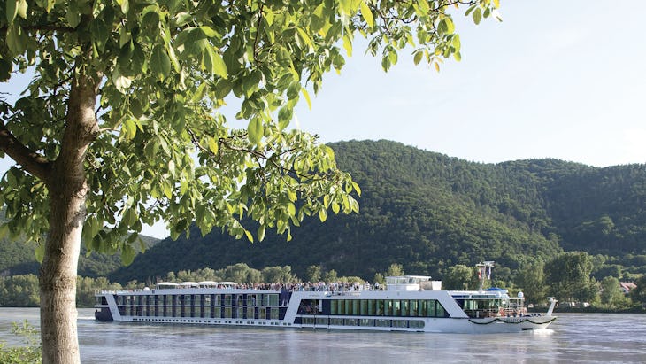 AMA Waterways