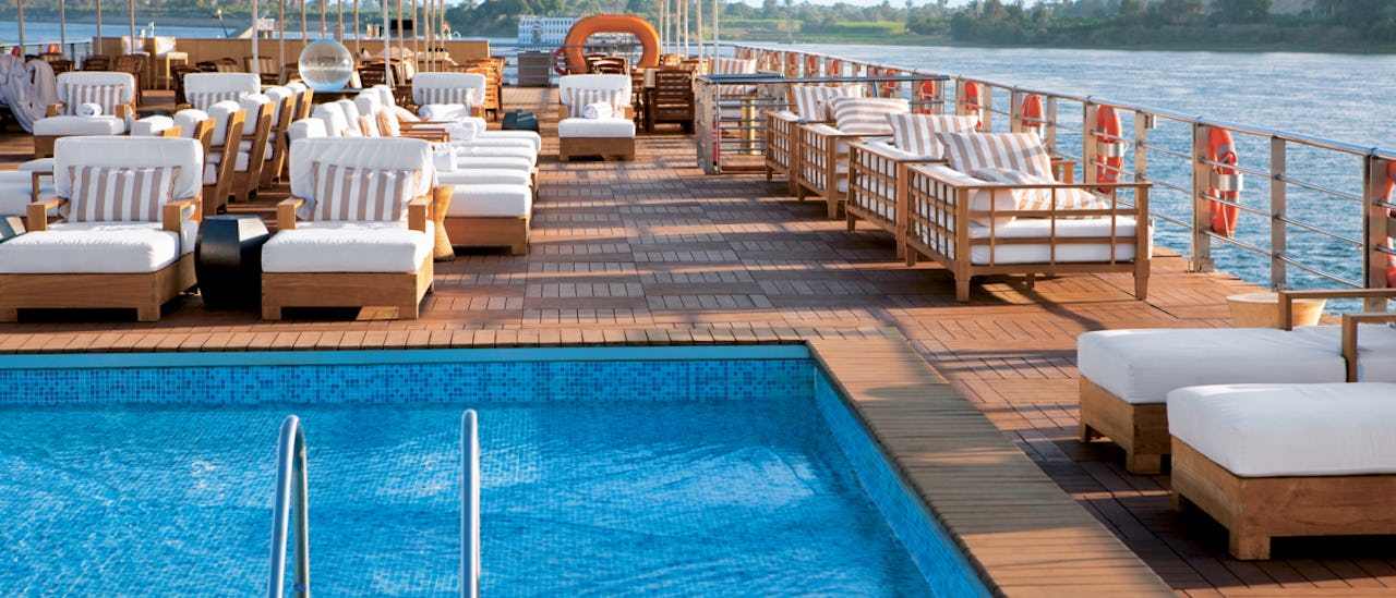 Sun deck life